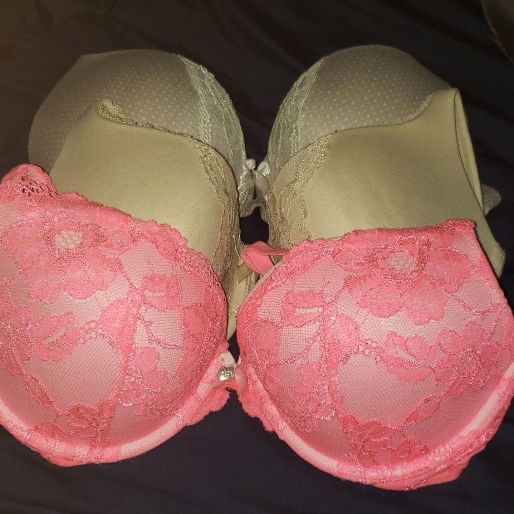 3 body by Victoria push up 34D bras ♥️